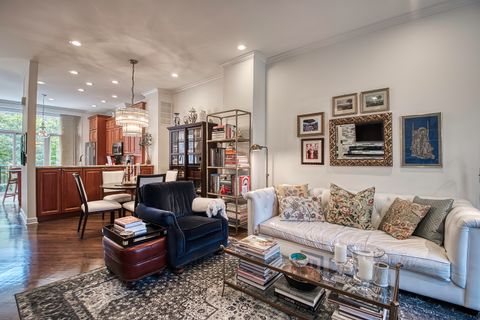 Tiny photo for 339 W SCOTT Street, Chicago, IL 60610 (MLS # 12452859)