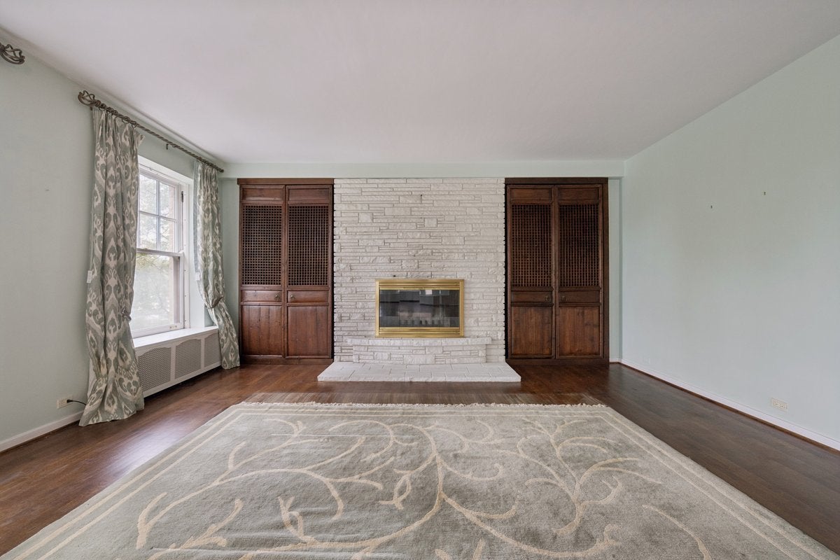 5490 S South Shore Drive 2N