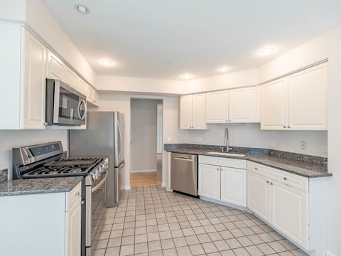 Tiny photo for 361 Willow Parkway #23-4, Buffalo Grove, IL 60089 (MLS # 12512023)