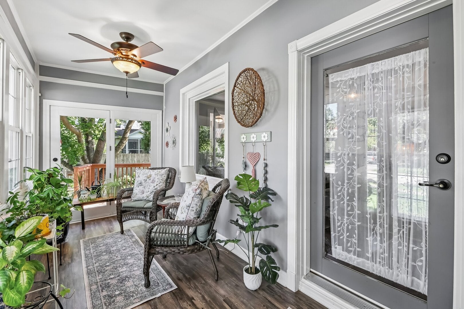 322 W High Street