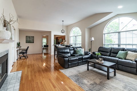 Tiny photo for 789 Grosse Pointe Circle, Vernon Hills, IL 60061 (MLS # 12688499)