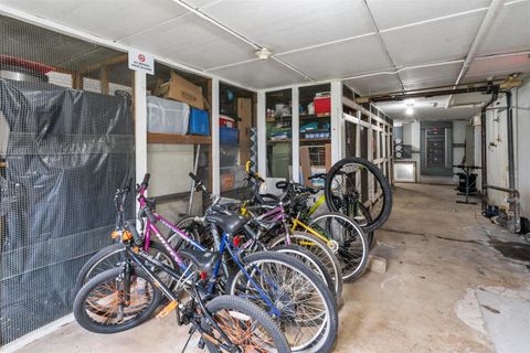 Tiny photo for 570 Fairway View Drive #3H, Wheeling, IL 60090 (MLS # 12618919)