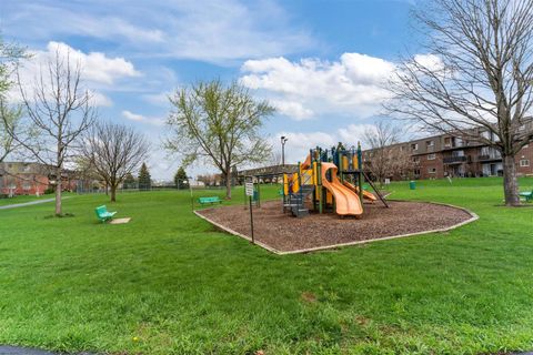 Tiny photo for 570 Fairway View Drive #3H, Wheeling, IL 60090 (MLS # 12618919)