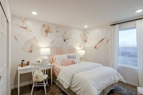 Tiny photo for 1792 Breton Avenue, North Aurora, IL 60542 (MLS # 12605246)