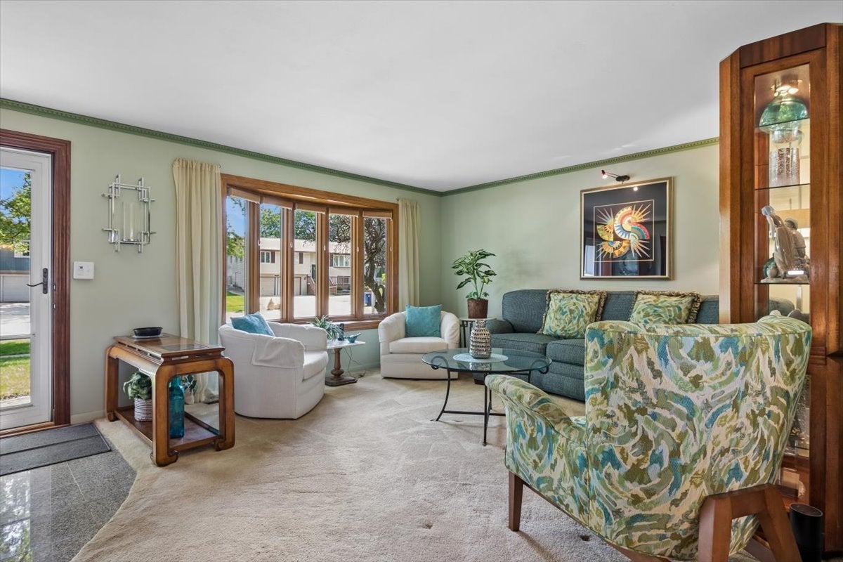 608 Norwood Lane