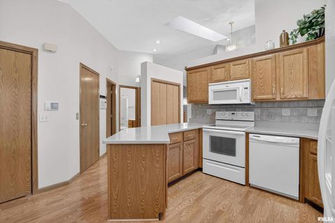 Tiny photo for 3988 PARTRIDGE Circle, Bettendorf, IA 52722 (MLS # QC4266764)