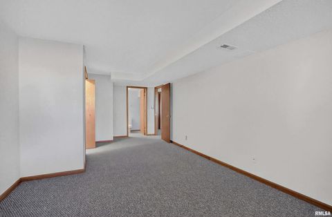 Tiny photo for 3988 PARTRIDGE Circle, Bettendorf, IA 52722 (MLS # QC4266764)