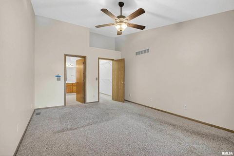 Tiny photo for 3988 PARTRIDGE Circle, Bettendorf, IA 52722 (MLS # QC4266764)