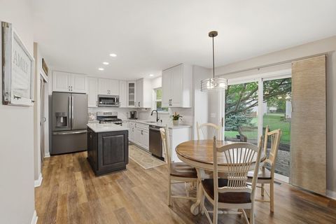 Tiny photo for 10620 Wing Pointe Drive, Huntley, IL 60142 (MLS # 12642423)