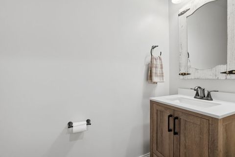 Tiny photo for 10620 Wing Pointe Drive, Huntley, IL 60142 (MLS # 12642423)