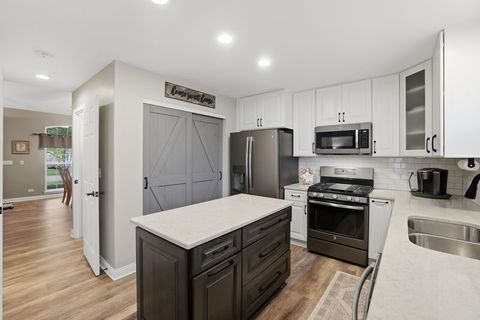 Tiny photo for 10620 Wing Pointe Drive, Huntley, IL 60142 (MLS # 12642423)