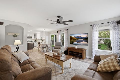 Tiny photo for 10620 Wing Pointe Drive, Huntley, IL 60142 (MLS # 12642423)
