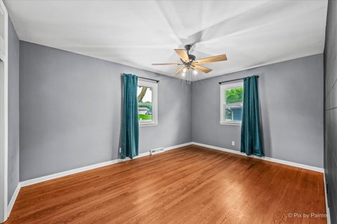 Tiny photo for 326 Farview Drive, North Aurora, IL 60542 (MLS # 12735189)