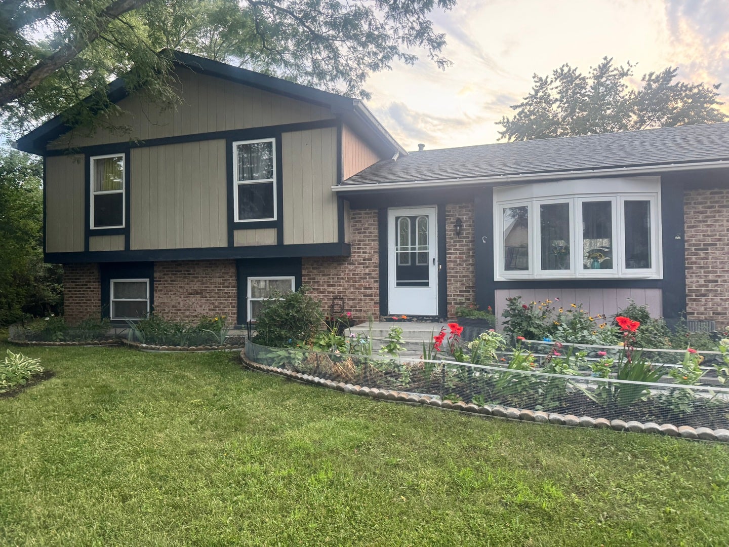 795 Apache Court