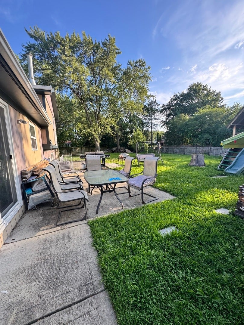 795 Apache Court