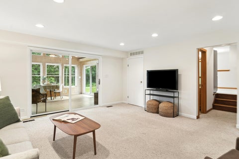 Tiny photo for 852 E Plate Drive, Palatine, IL 60074 (MLS # 12638717)