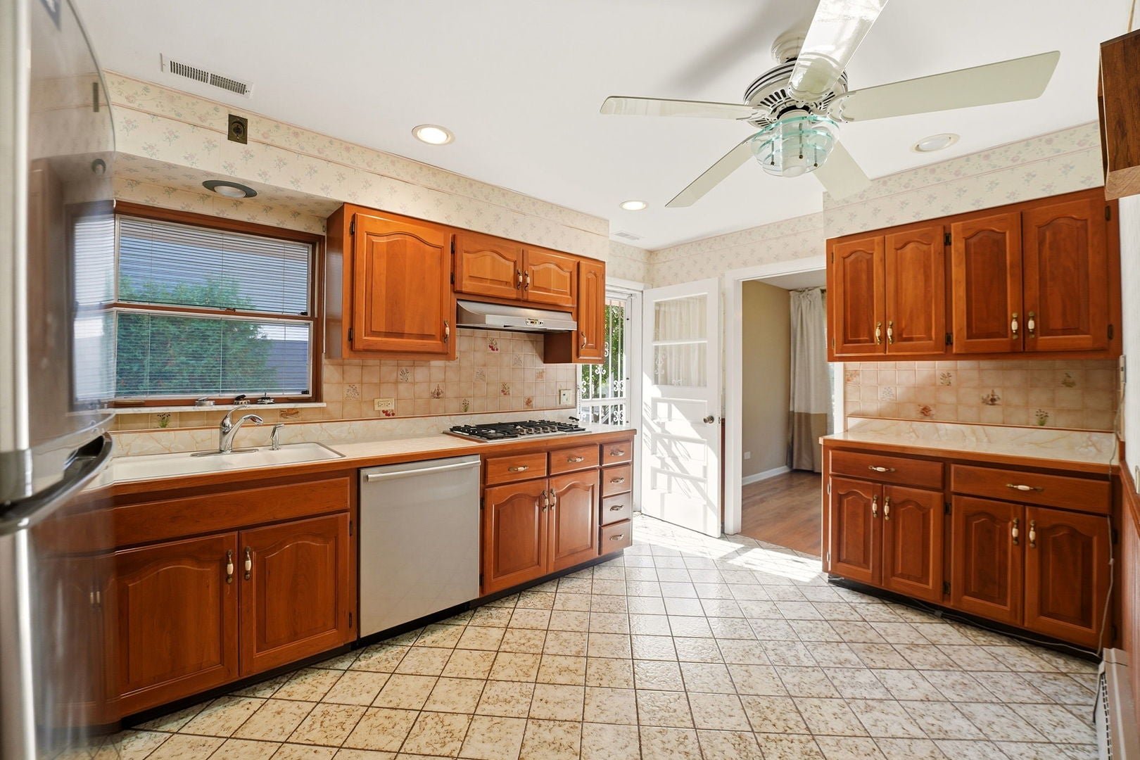 1251 Sherwood Road