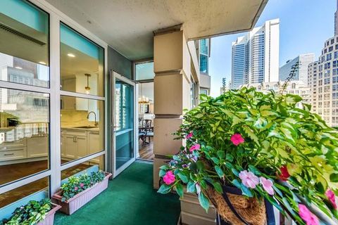 Tiny photo for 25 E Superior Street #1906, Chicago, IL 60611 (MLS # 12633137)