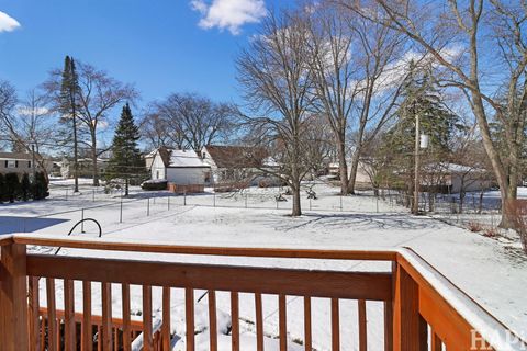 Tiny photo for 496 Raupp Boulevard, Buffalo Grove, IL 60089 (MLS # 12593088)