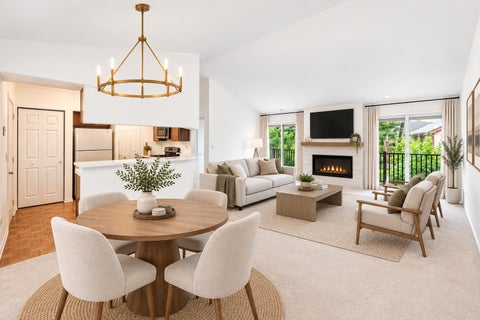 Tiny photo for 372 Sandhurst Circle #3, Glen Ellyn, IL 60137 (MLS # 12758940)