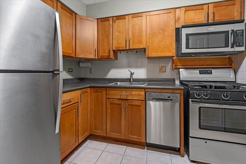 Tiny photo for 3620 N Pine Grove Avenue #504, Chicago, IL 60613 (MLS # 12486343)