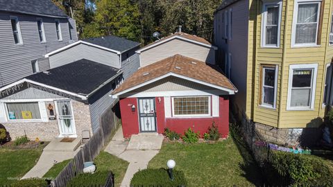 Photo of 9311 S Burnside Avenue, Chicago, IL 60619 (MLS # 12488675)