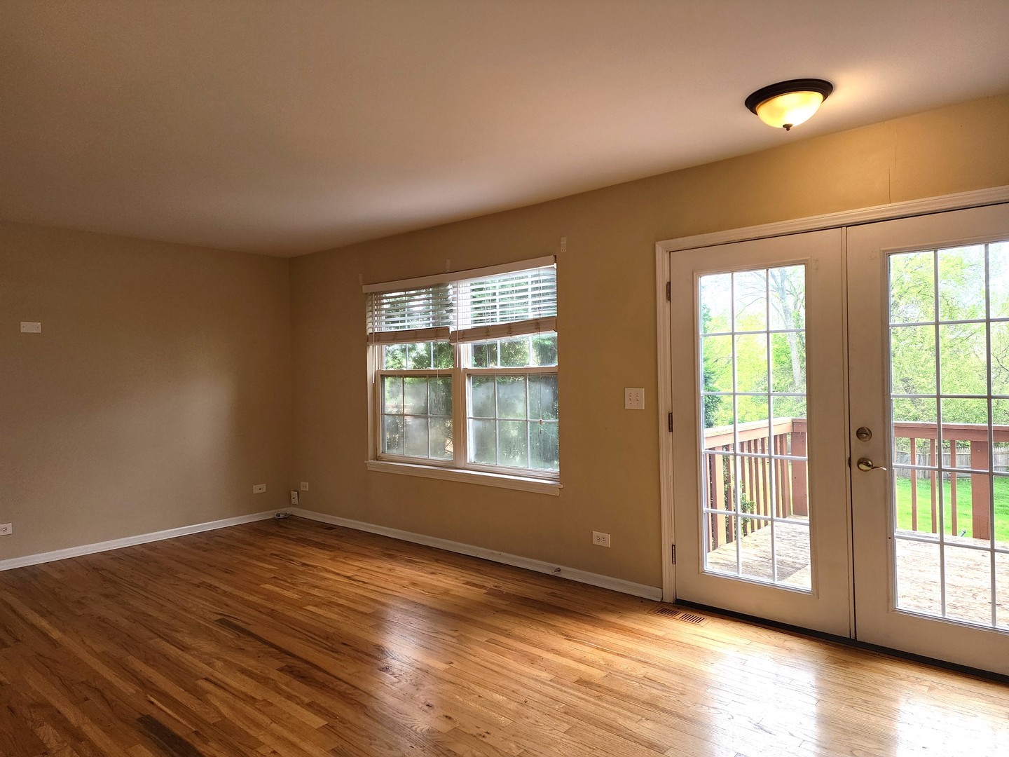 746 TIFFANY Court 746