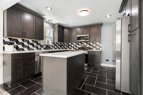 Tiny photo for 16910 Lincoln Street, Hazel Crest, IL 60429 (MLS # 12496287)