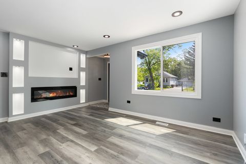 Tiny photo for 16910 Lincoln Street, Hazel Crest, IL 60429 (MLS # 12496287)