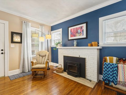 Tiny photo for 302 N Rockford Avenue, Rockford, IL 61107 (MLS # 12610526)