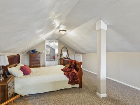 Tiny photo for 302 N Rockford Avenue, Rockford, IL 61107 (MLS # 12610526)