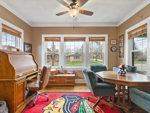 Tiny photo for 302 N Rockford Avenue, Rockford, IL 61107 (MLS # 12610526)