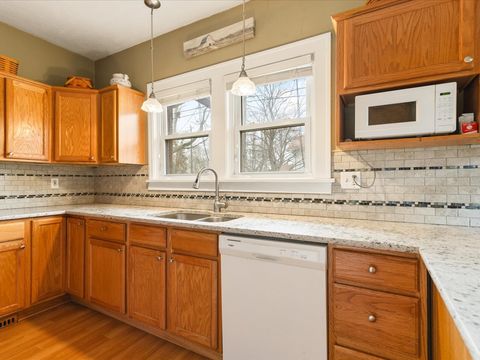 Tiny photo for 302 N Rockford Avenue, Rockford, IL 61107 (MLS # 12610526)