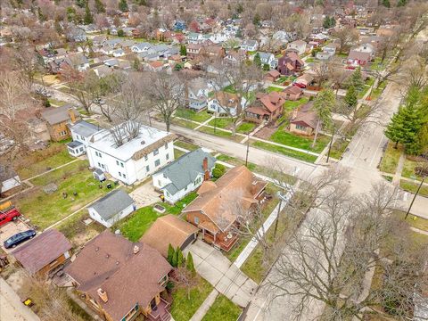 Tiny photo for 302 N Rockford Avenue, Rockford, IL 61107 (MLS # 12610526)
