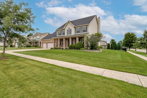 Tiny photo for 25212 Balmoral Drive, Shorewood, IL 60404 (MLS # 12714984)