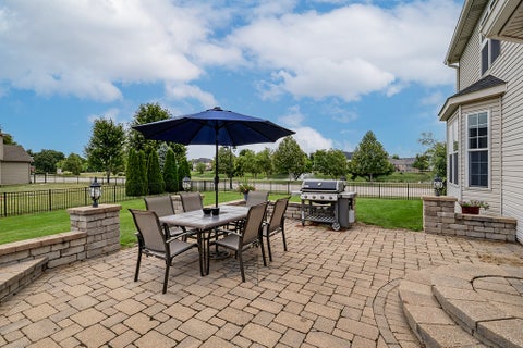 Tiny photo for 25212 Balmoral Drive, Shorewood, IL 60404 (MLS # 12714984)