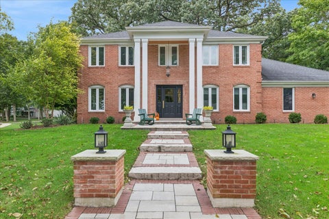 Photo of 1415 Heatherton Drive, Naperville, IL 60563 (MLS # 12773135)