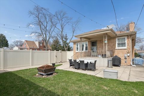 Tiny photo for 8657 W Lyndale Avenue, River Grove, IL 60171 (MLS # 12606012)