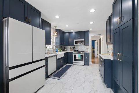 Tiny photo for 8657 W Lyndale Avenue, River Grove, IL 60171 (MLS # 12606012)