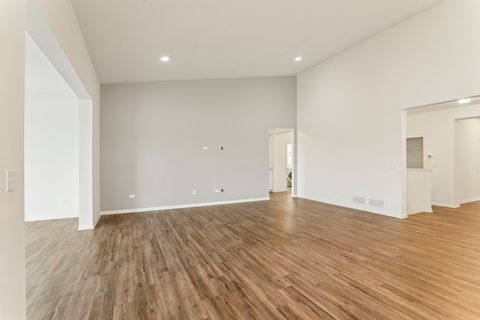 Tiny photo for 133 Stowe Court, Fox Lake, IL 60020 (MLS # 12615243)