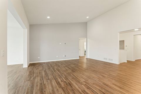 Tiny photo for 133 Stowe Court, Fox Lake, IL 60020 (MLS # 12615243)