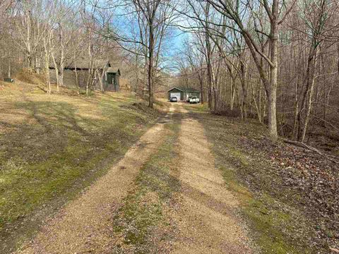 Tiny photo for 1300 Shoal Creek Rd Road #1, Murphysboro, IL 62966 (MLS # 100000456)