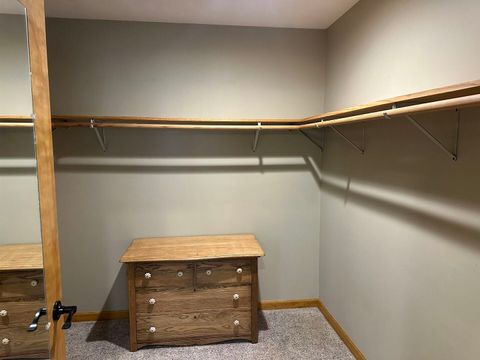 Tiny photo for 1300 Shoal Creek Rd Road #1, Murphysboro, IL 62966 (MLS # 100000456)