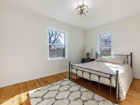 Tiny photo for 1701 N Sayre Avenue, Chicago, IL 60707 (MLS # 12594958)