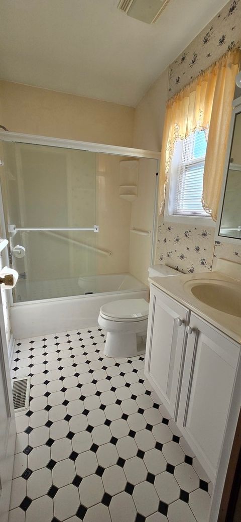 Tiny photo for 8341 N Osceola Avenue, Niles, IL 60714 (MLS # 12514163)