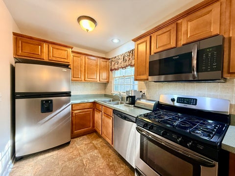 Tiny photo for 99 Circle Drive E, Montgomery, IL 60538 (MLS # 12687374)