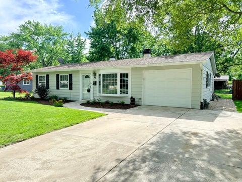 Tiny photo for 99 Circle Drive E, Montgomery, IL 60538 (MLS # 12687374)