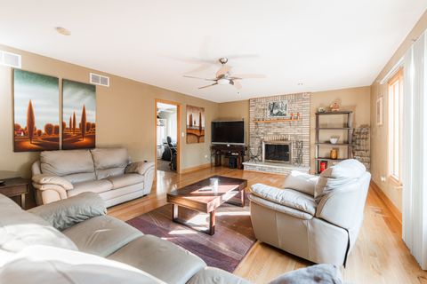 Tiny photo for 1233 Covington Drive, Lemont, IL 60439 (MLS # 12697865)