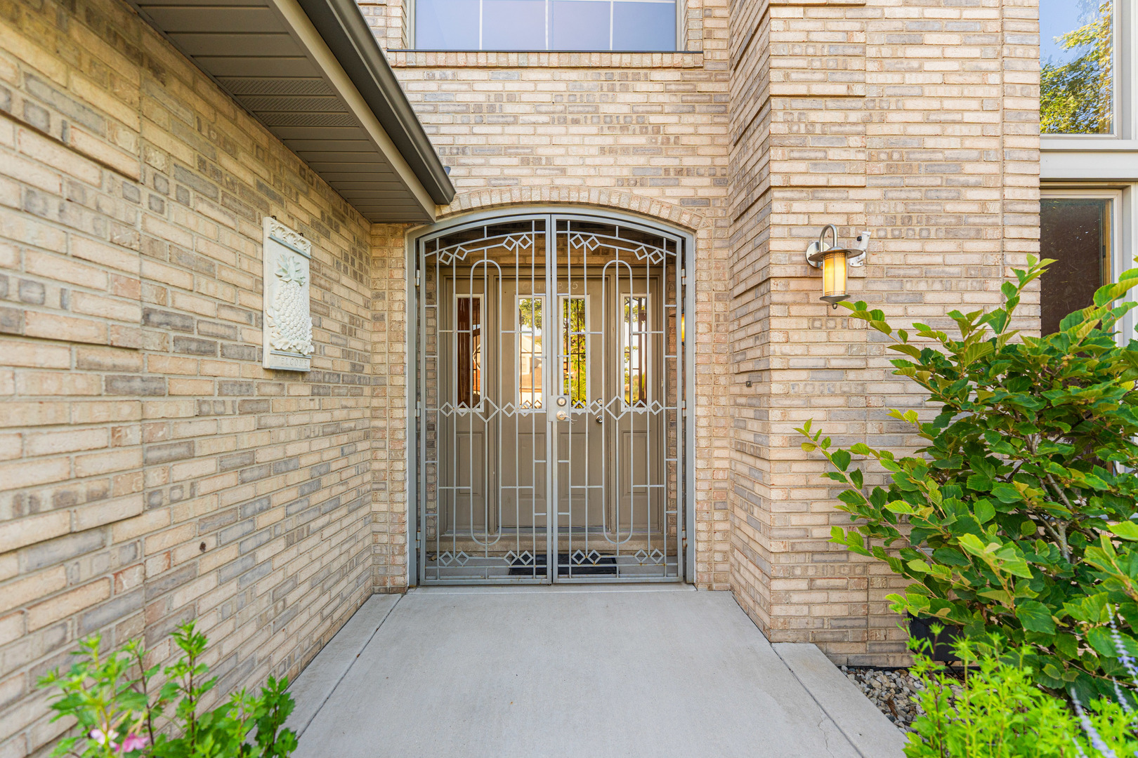 1233 Covington Drive