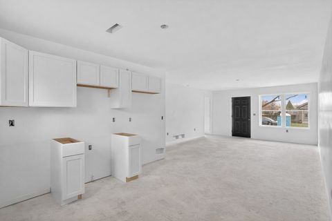 Tiny photo for 2814 Marshall Street, Rockford, IL 61109 (MLS # 12617310)